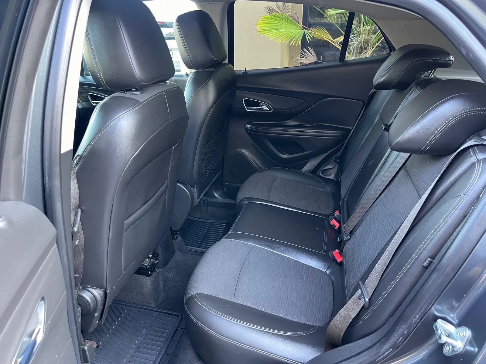 2016 Buick Encore Base photo 6
