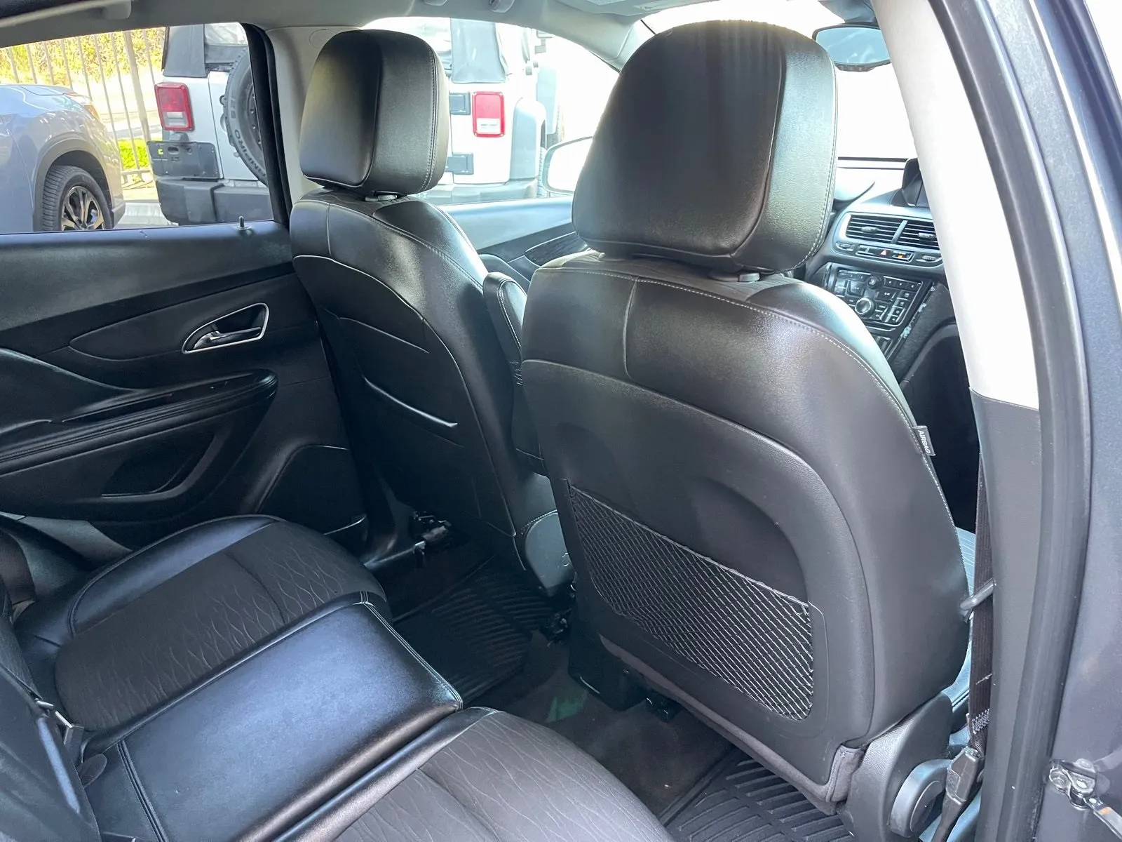 2016 Buick Encore Base photo 36