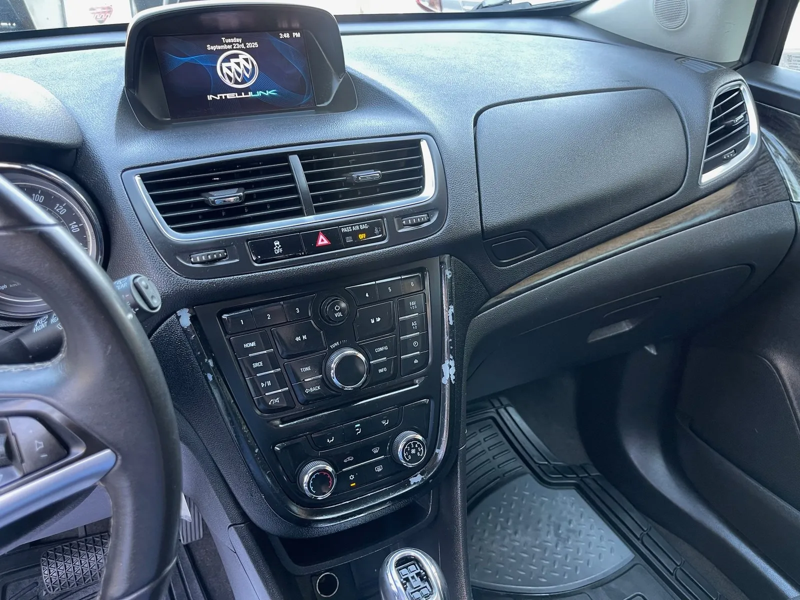 2016 Buick Encore Base photo 38