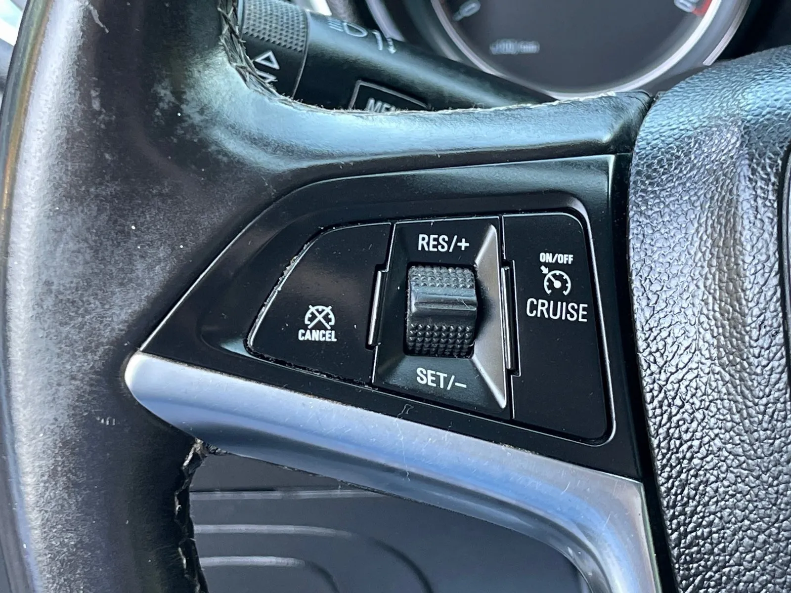 2016 Buick Encore Base photo 14