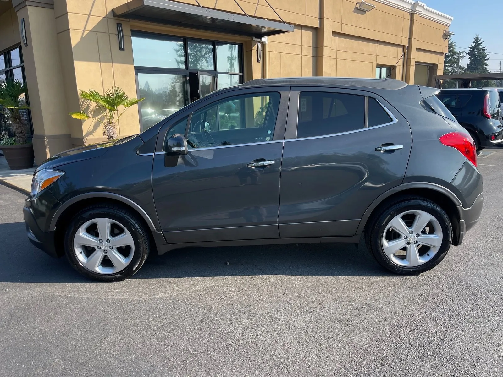 2016 Buick Encore Base photo 18