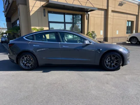 Photos of 2020 Tesla Model 3 Standard Range Plus for sale in Lakewood, WA at 9999 Auto Center
