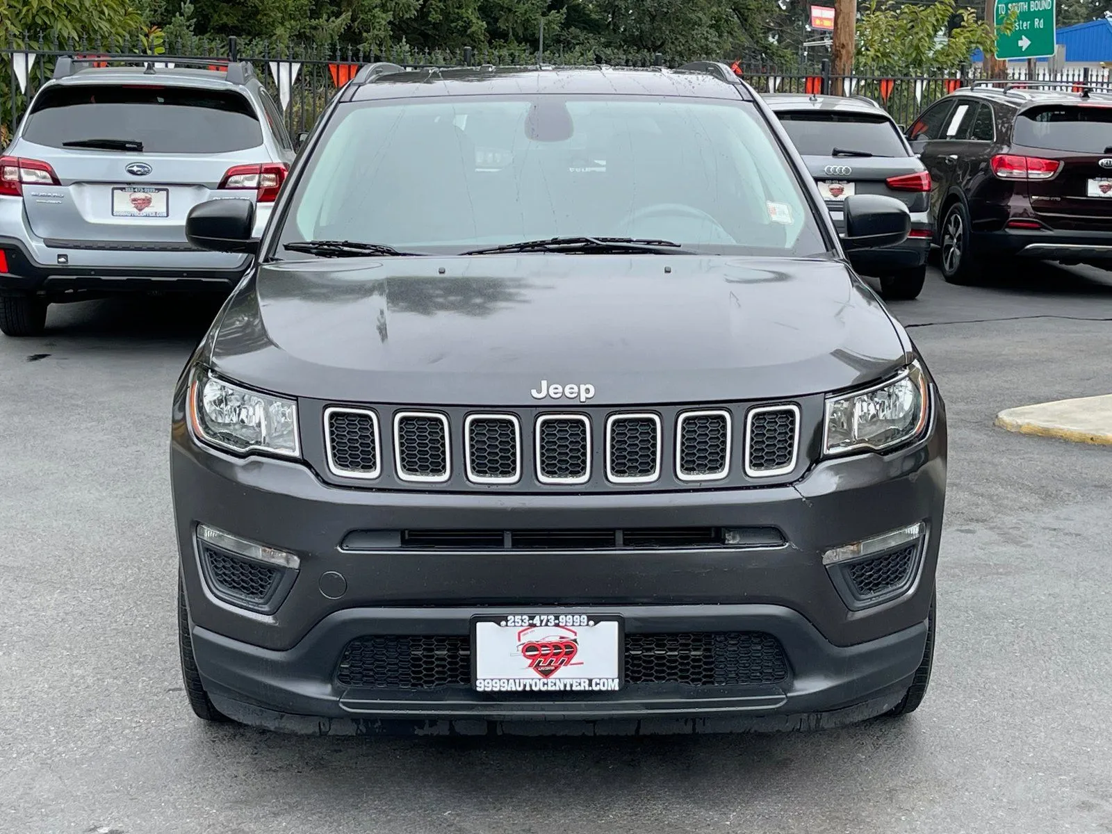 Jeep Compass photo 2