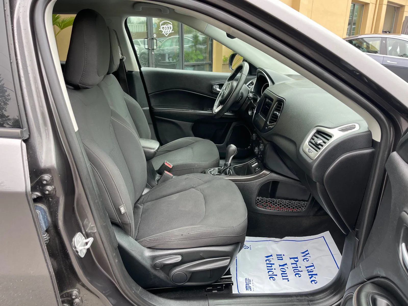 Jeep Compass photo 20