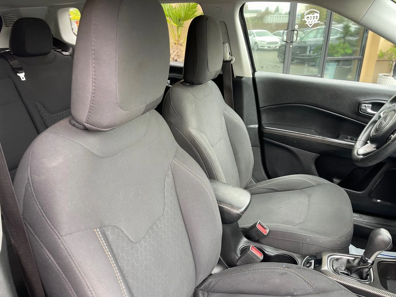 Jeep Compass photo 22