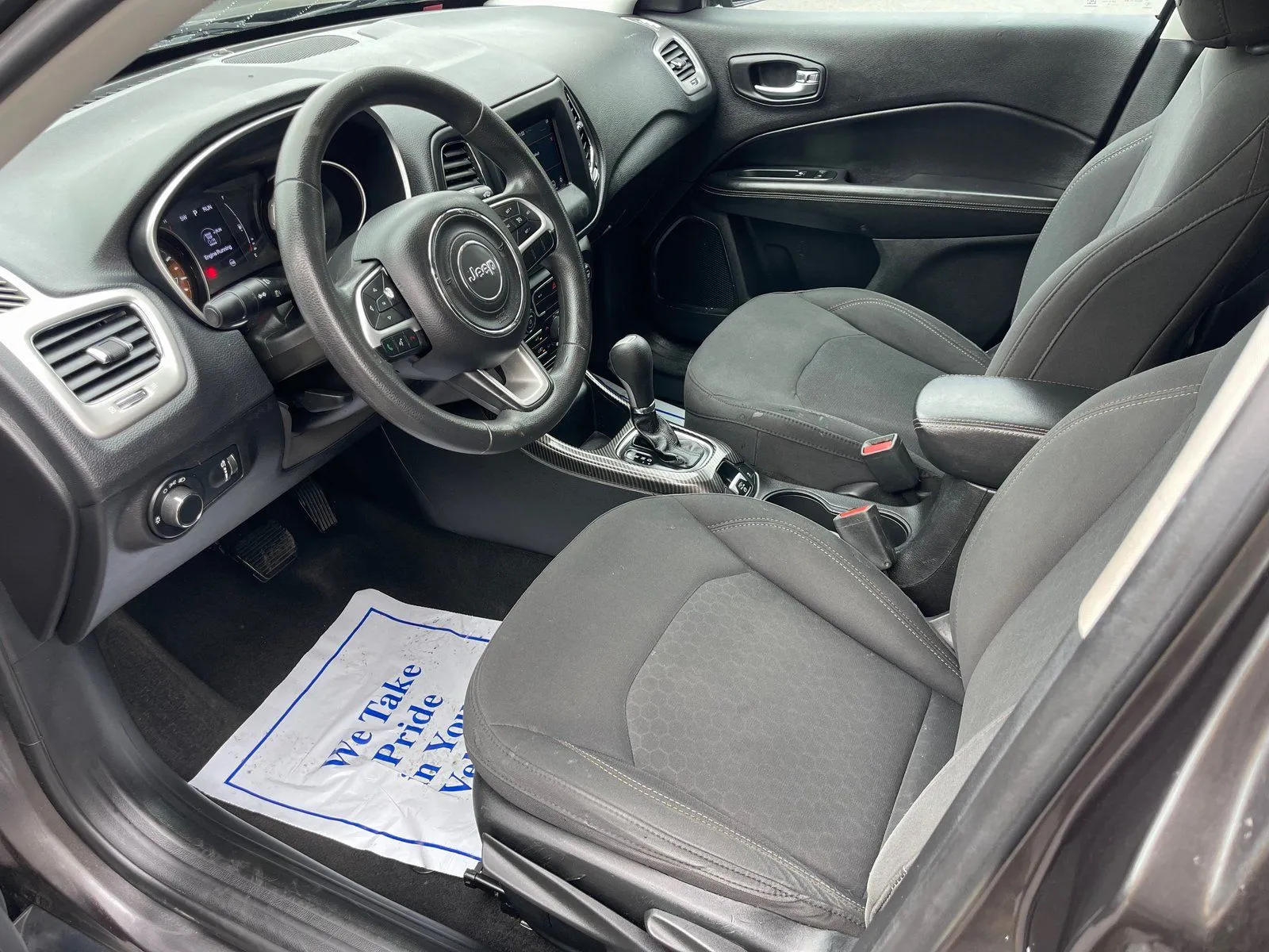 Jeep Compass photo 10