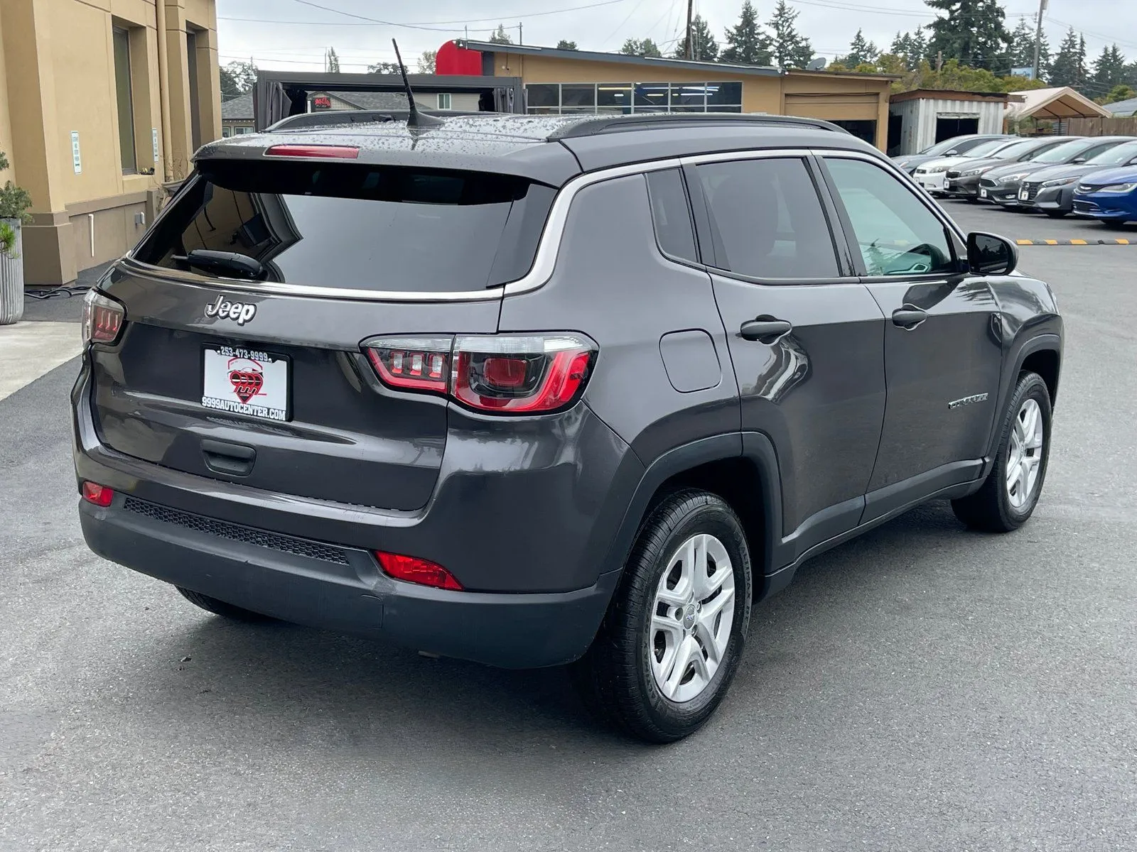 Jeep Compass photo 7