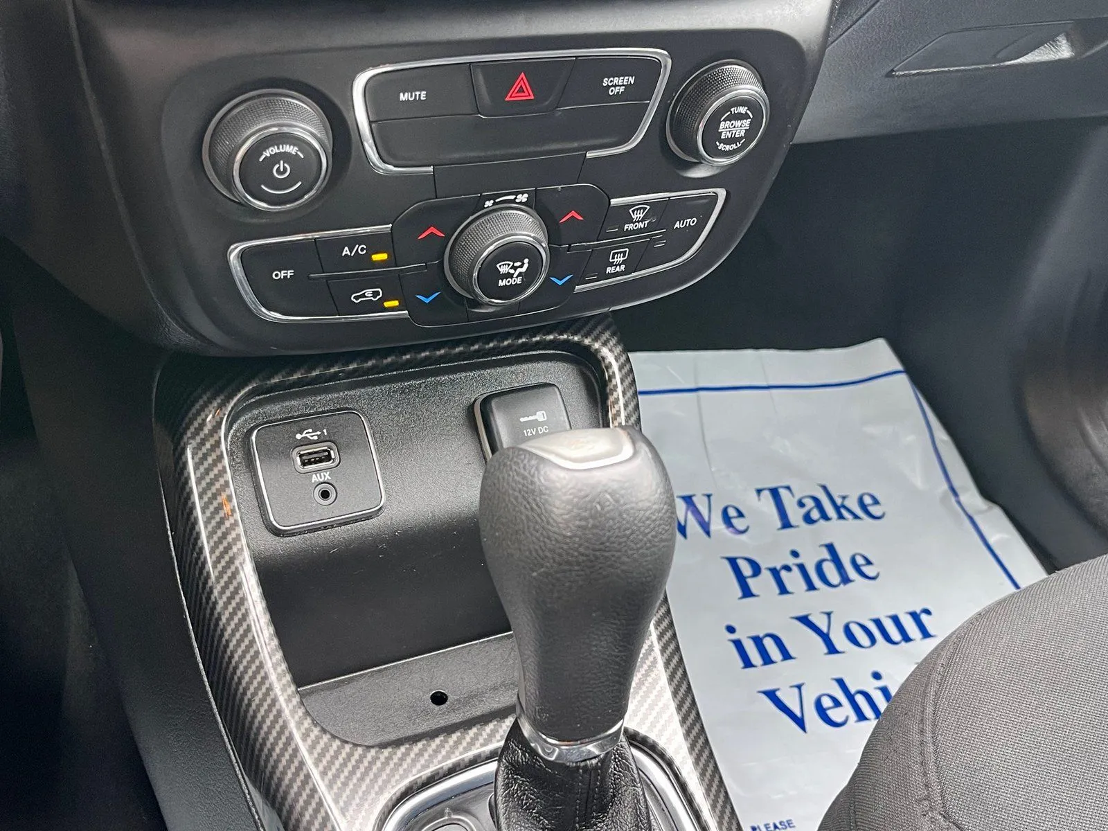 Jeep Compass photo 24