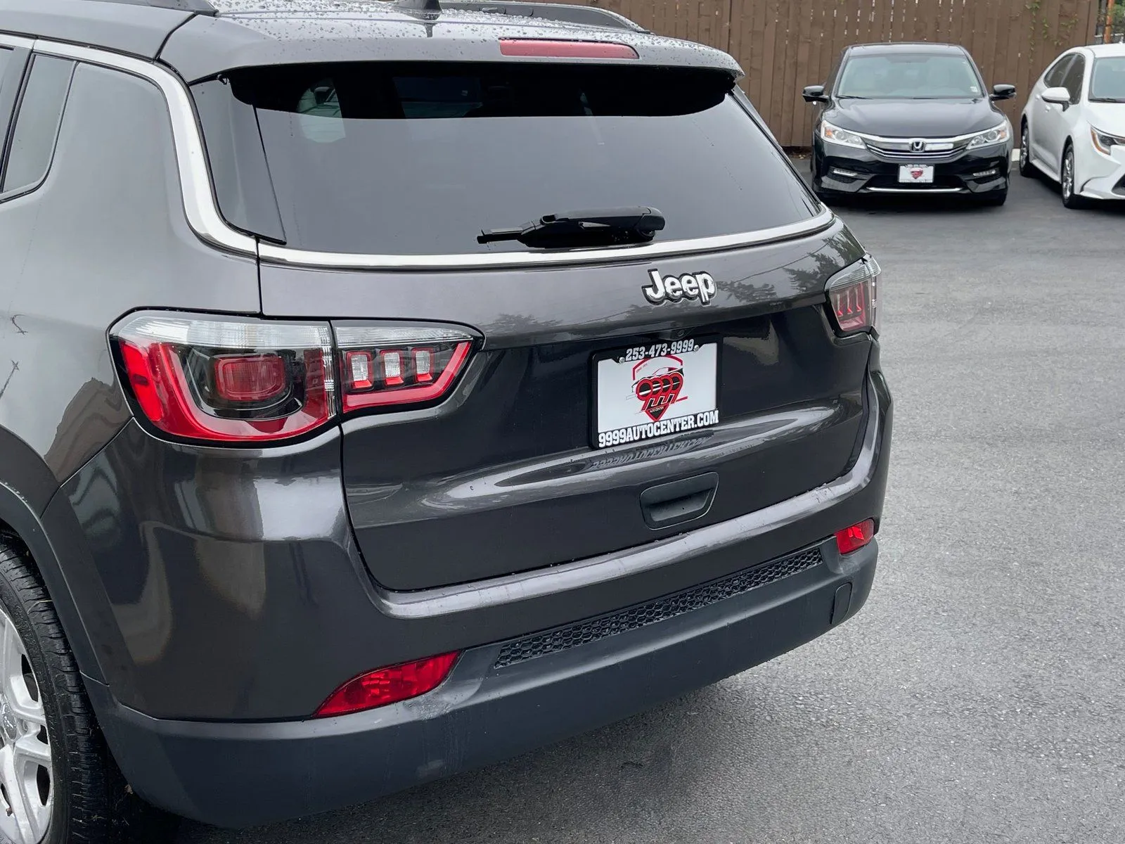 Jeep Compass photo 6