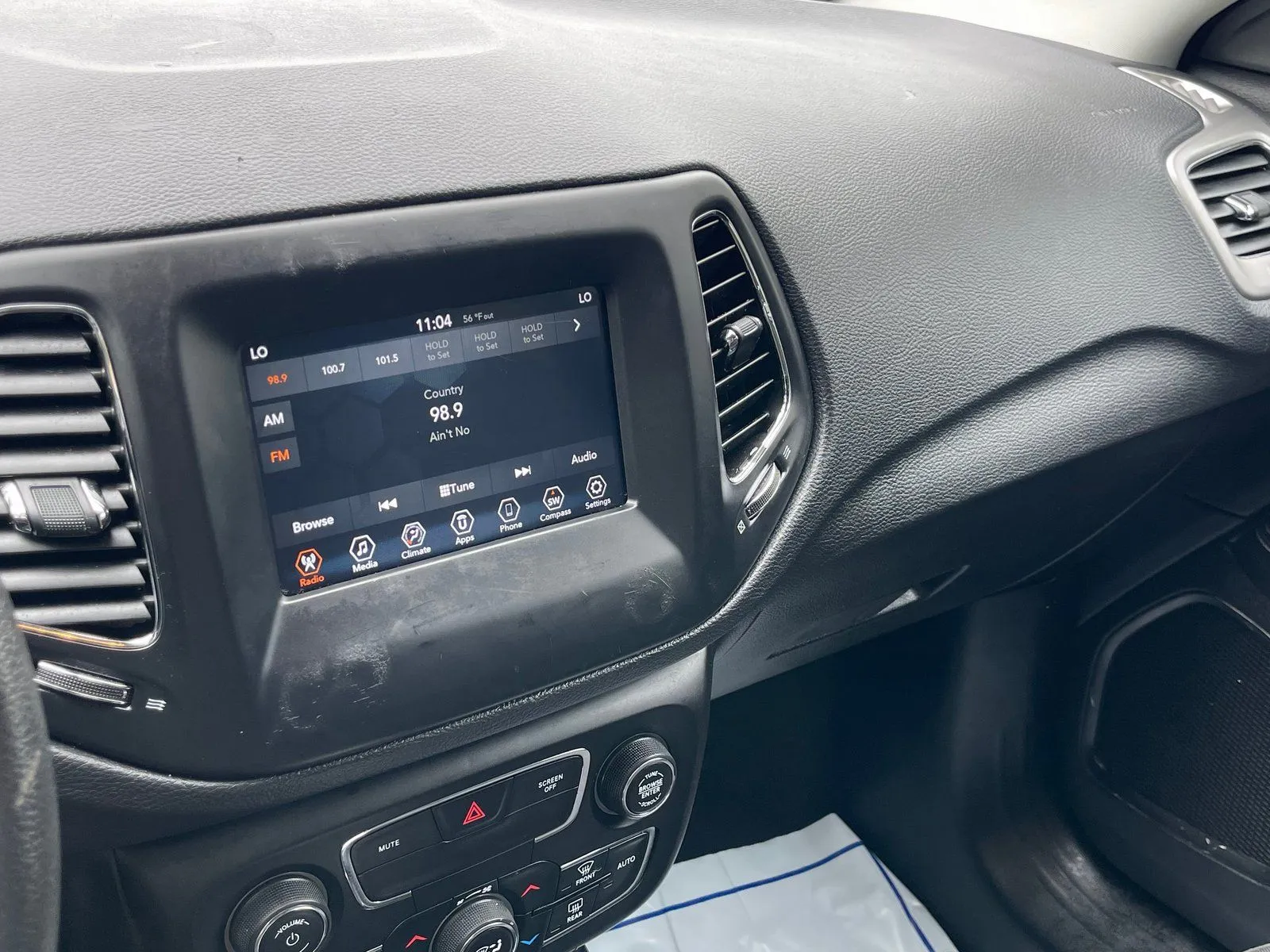 Jeep Compass photo 23