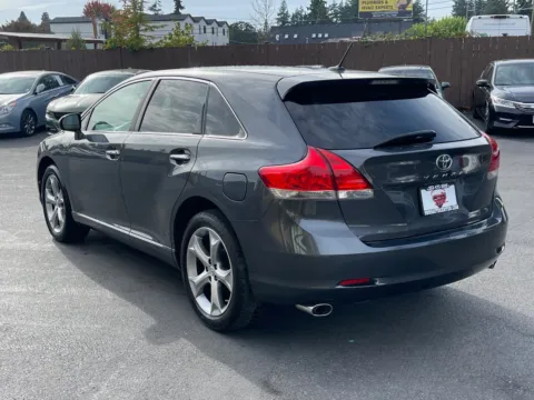 More photos of 2009 Toyota Venza at 9999 Auto Center, WA