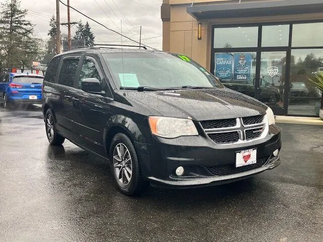 2017 Dodge Grand Caravan SXT for sale in Lakewood, WA