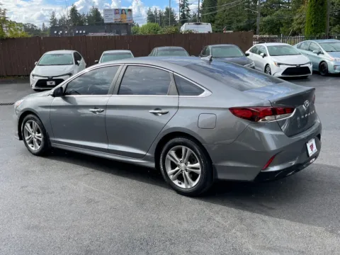 More photos of 2018 Hyundai Sonata SEL at 9999 Auto Center, WA