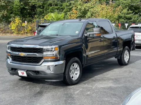 Another view of 2018 Chevrolet Silverado 1500 LT for sale in Lakewood, WA at 9999 Auto Center