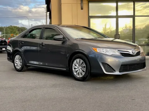 Gray 2014 Toyota Camry LE for sale in Lakewood, WA