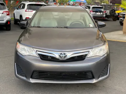 Photos of 2014 Toyota Camry LE for sale in Lakewood, WA at 9999 Auto Center
