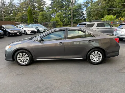 More photos of 2014 Toyota Camry LE at 9999 Auto Center, WA