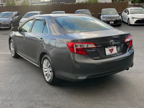 More photos of 2014 Toyota Camry LE at 9999 Auto Center, WA