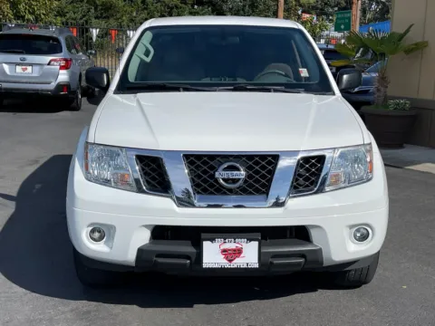 Photos of 2019 Nissan Frontier SV for sale in Lakewood, WA at 9999 Auto Center