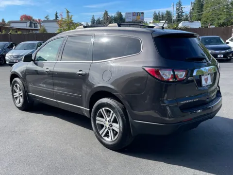More photos of 2017 Chevrolet Traverse LT at 9999 Auto Center, WA