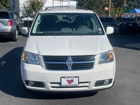 Photos of 2010 Dodge Grand Caravan SXT for sale in Lakewood, WA at 9999 Auto Center