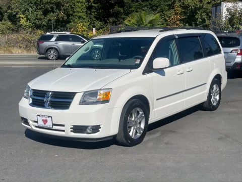 Another view of 2010 Dodge Grand Caravan SXT for sale in Lakewood, WA at 9999 Auto Center