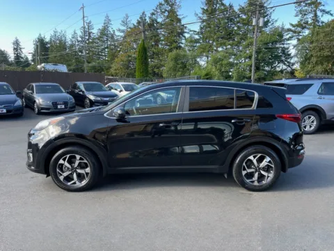 More photos of 2020 Kia Sportage LX at 9999 Auto Center, WA