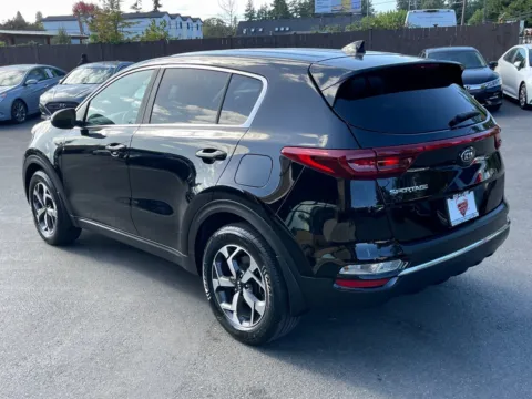 More photos of 2020 Kia Sportage LX at 9999 Auto Center, WA