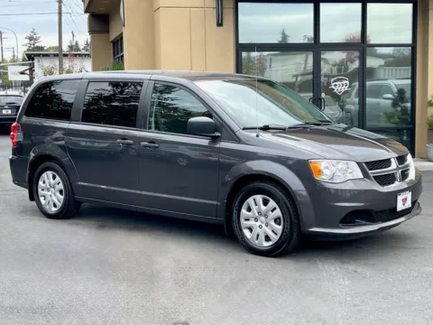 Gray 2019 Dodge Grand Caravan SE for sale in Lakewood, WA