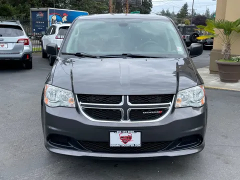 Photos of 2019 Dodge Grand Caravan SE for sale in Lakewood, WA at 9999 Auto Center
