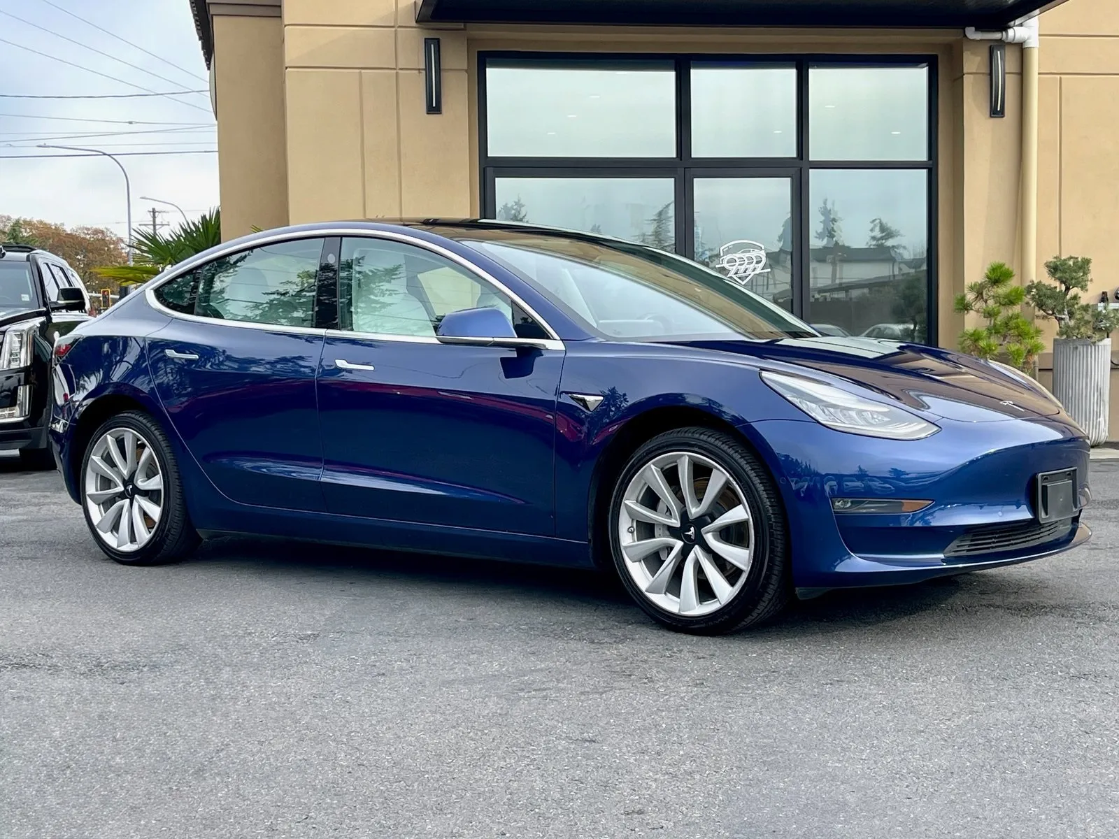 Blue 2019 Tesla Model 3 Standard Range Plus for sale in Lakewood, WA