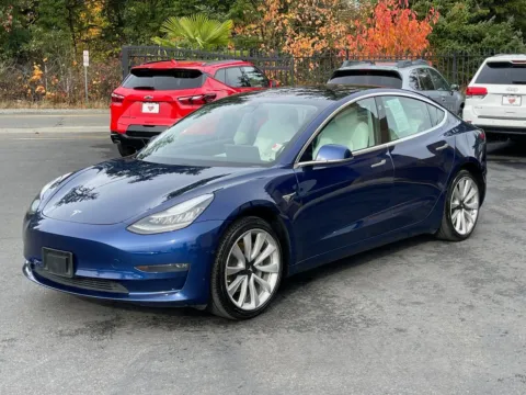 Another view of 2019 Tesla Model 3 Standard Range Plus for sale in Lakewood, WA at 9999 Auto Center