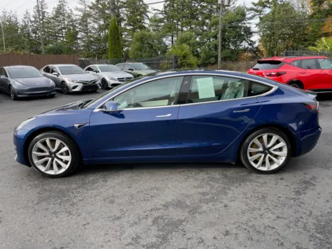 More photos of 2019 Tesla Model 3 Standard Range Plus at 9999 Auto Center, WA