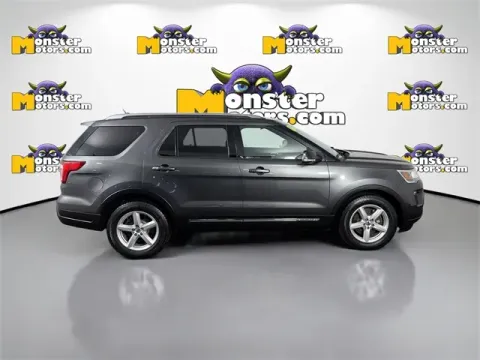 More photos of 2018 Ford Explorer XLT at Monster Motors - Jackson, MI, MI
