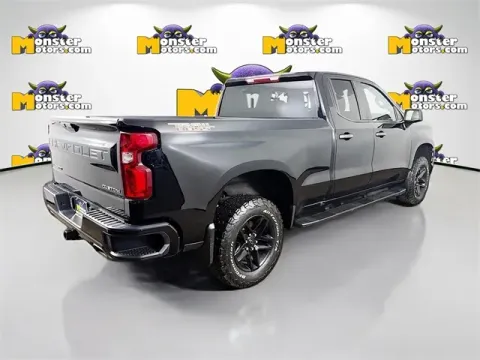 More photos of 2020 Chevrolet Silverado 1500 Custom Trail Boss at Monster Motors - Jackson, MI, MI