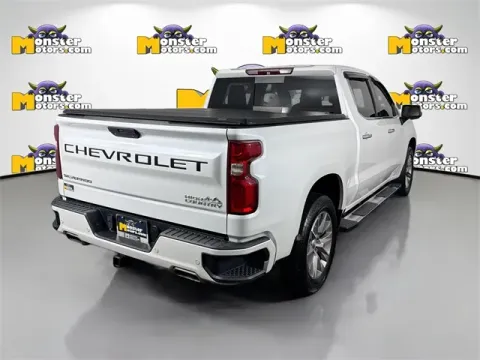 More photos of 2019 Chevrolet Silverado 1500 High Country at Monster Motors - Jackson, MI, MI