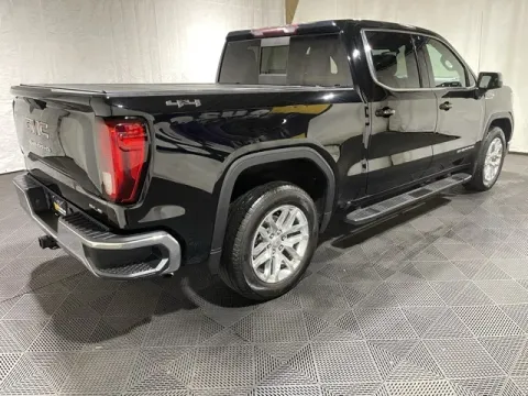 More photos of 2019 GMC Sierra 1500 SLE at Monster Motors - Jackson, MI, MI