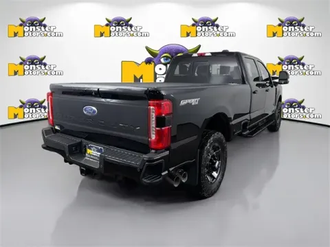 More photos of 2023 Ford F-250SD Lariat at Monster Motors - Jackson, MI, MI