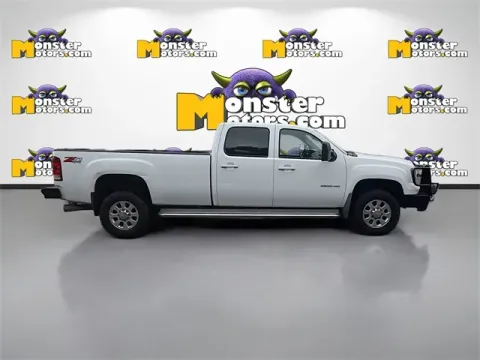 More photos of 2014 GMC Sierra 3500HD SLT at Monster Motors - Jackson, MI, MI