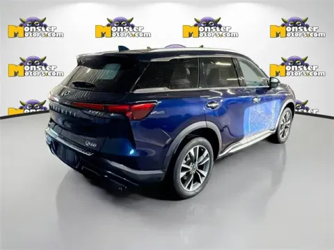 More photos of 2023 INFINITI QX60 LUXE at Monster Motors - Jackson, MI, MI