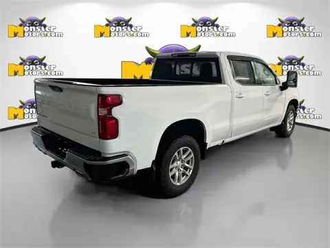 More photos of 2020 Chevrolet Silverado 1500 LT at Monster Motors - Jackson, MI, MI