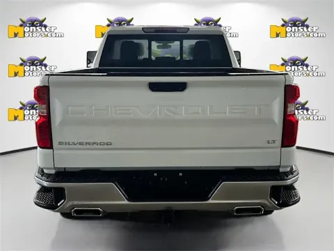 More photos of 2020 Chevrolet Silverado 1500 LT at Monster Motors - Jackson, MI, MI