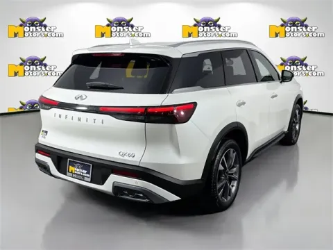 More photos of 2022 INFINITI QX60 LUXE at Monster Motors - Jackson, MI, MI
