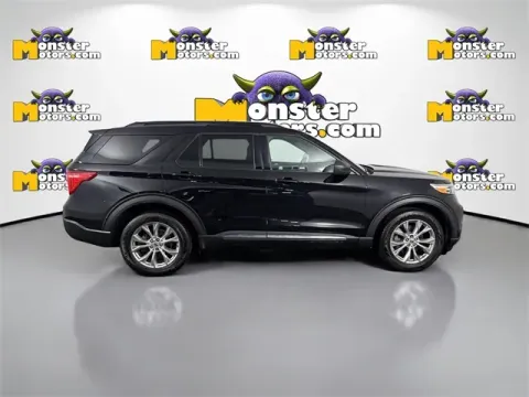 More photos of 2020 Ford Explorer XLT at Monster Motors - Jackson, MI, MI