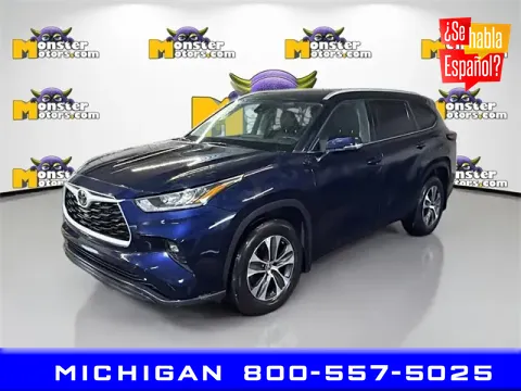 Blue 2023 Toyota Highlander L for sale in Michigan Center, MI
