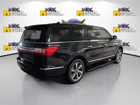 More photos of 2019 Lincoln Navigator L Reserve at Monster Motors - Jackson, MI, MI