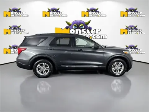 More photos of 2020 Ford Explorer XLT at Monster Motors - Jackson, MI, MI
