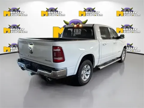 More photos of 2022 Ram 1500 Laramie at Monster Motors - Jackson, MI, MI