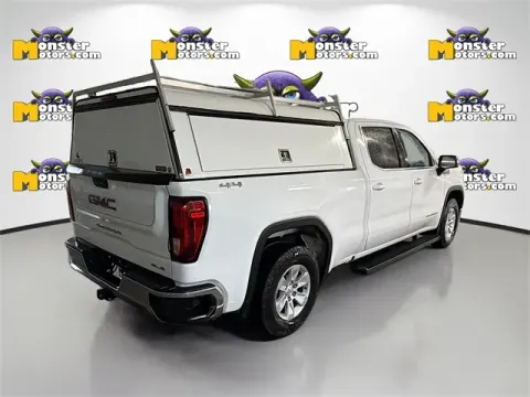 More photos of 2022 GMC Sierra 1500 Limited SLE at Monster Motors - Jackson, MI, MI
