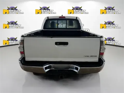 More photos of 2014 Toyota Tacoma at Monster Motors - Jackson, MI, MI